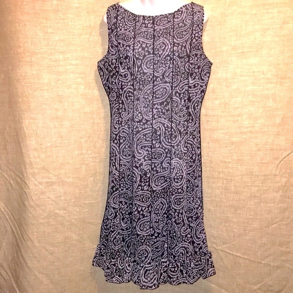 Sandra Darren Dresses & Skirts - ⭐️3 for $29 EUC Sandra Darren Sleeveless Sheer Dress